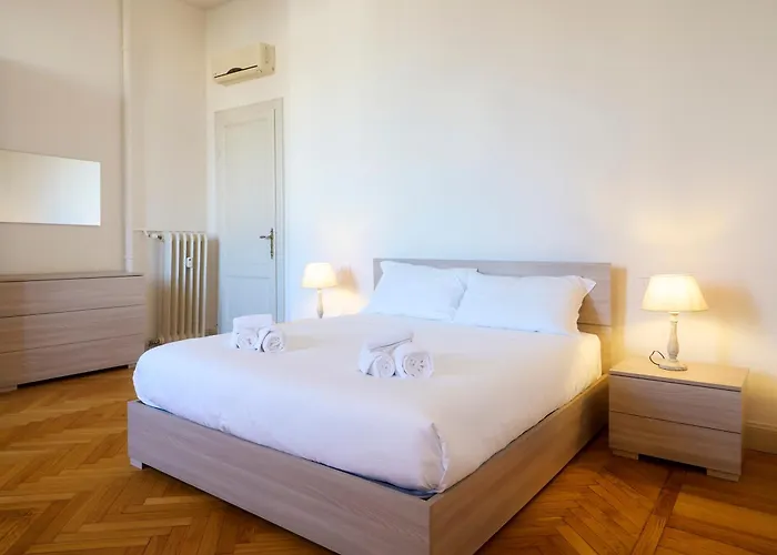 Apartment Elegante Quadrilocale Conciliazione - Mirable Pm *