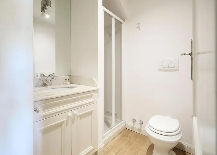 Apartment Elegante Quadrilocale Conciliazione - Mirable Pm