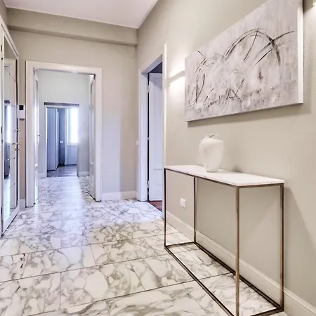 Appartement Elegante Quadrilocale Conciliazione - Mirable Pm