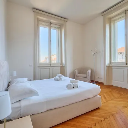Appartement Elegante Quadrilocale Conciliazione - Mirable Pm Milaan