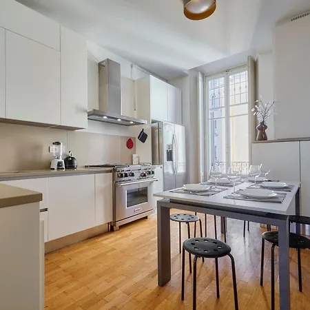 Elegante Quadrilocale Conciliazione - Mirable Pm Apartment Mailand